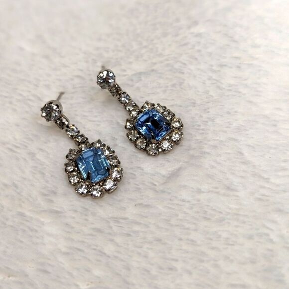 Vintage 80's Blue and Clear Rhinestone Pierced Earrings - Picture 5 of 9